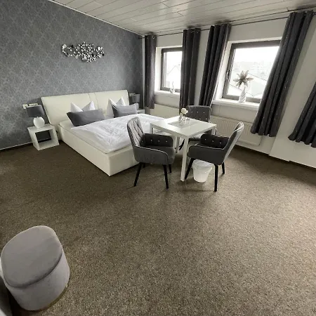Hotel Schwanenburg-2